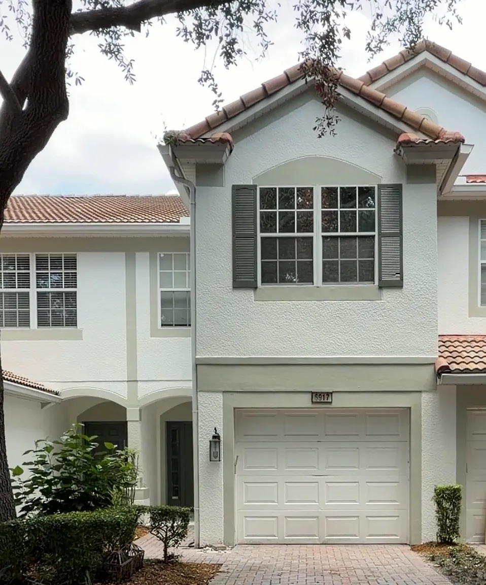 3 bed, 2.5 bath, 1672 sqft, $2,500 — Photo 1