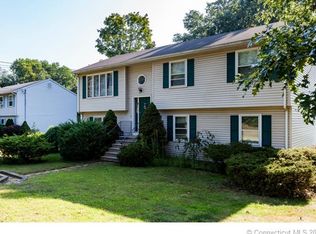 21 Unionville Ave, Plainville, CT 06062