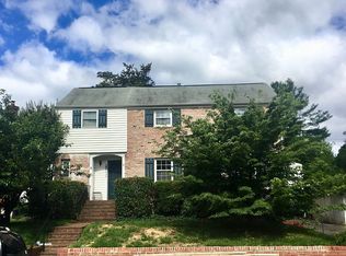 4629 N Henderson Rd, Arlington, VA 22203