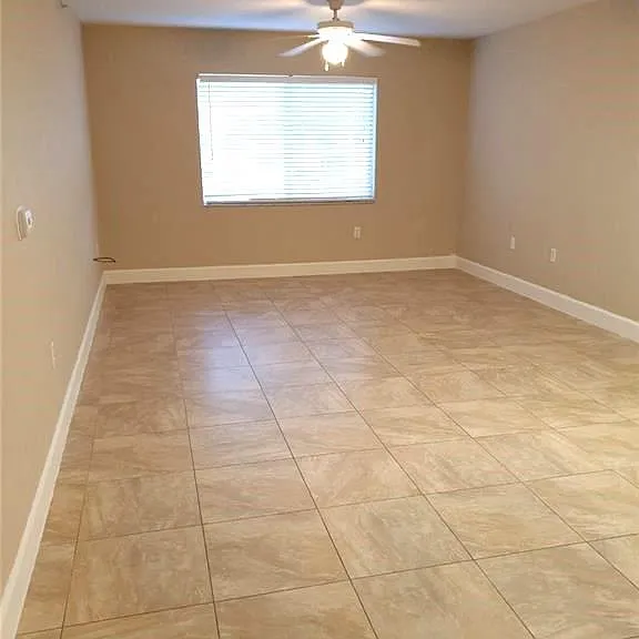 8298 Key Royal Ln #424 — Photo 3