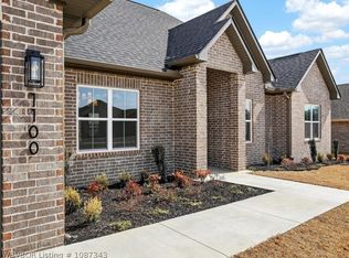 1100 Partridge Pl, Barling, AR 72923