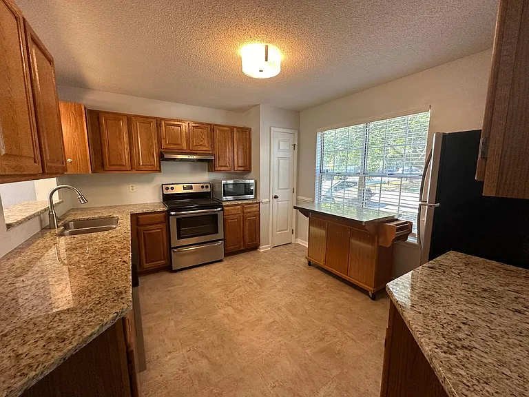 4506 Still Pines Dr — Photo 14