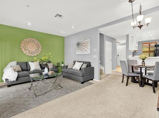 2376 Caringa Way UNIT D, Carlsbad, CA 92009