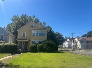 355 Cornwall St, Hartford, CT 06112