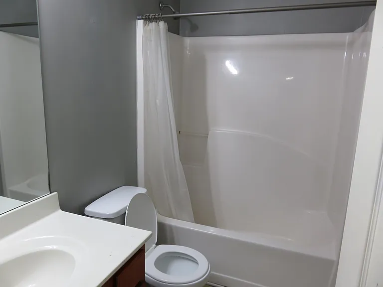 2492 Emma Way — Photo 14