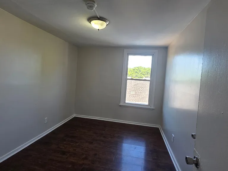 241 W Ivy St #3 — Photo 8