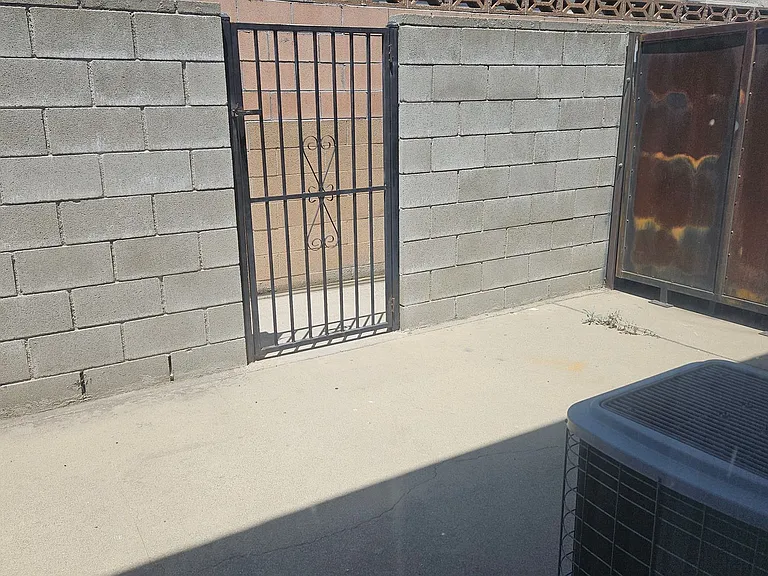 1324 Winn Dr — Photo 11