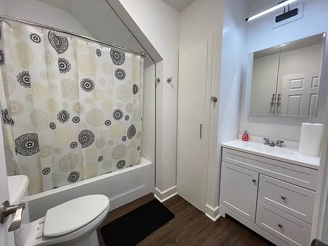 10 Shanley St #B — Photo 7