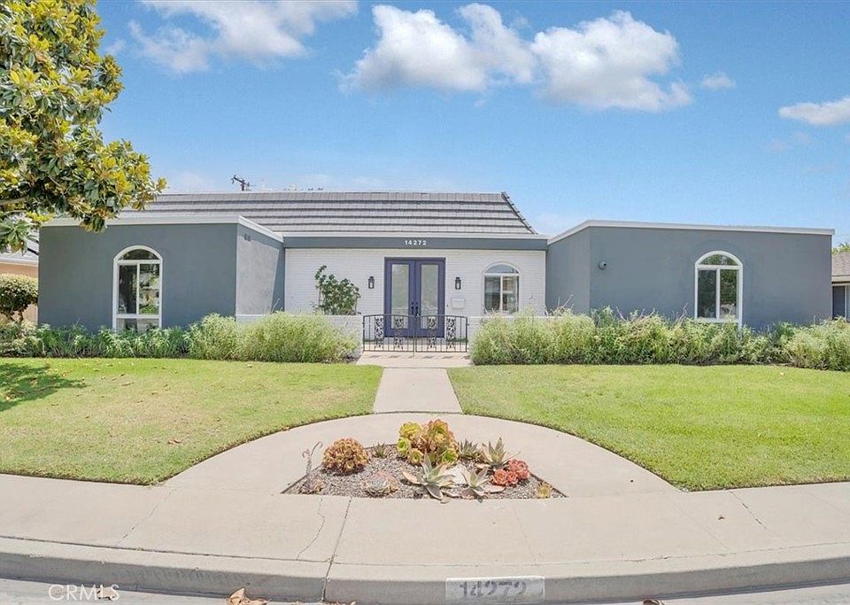 1st image of 14272 Acacia Dr