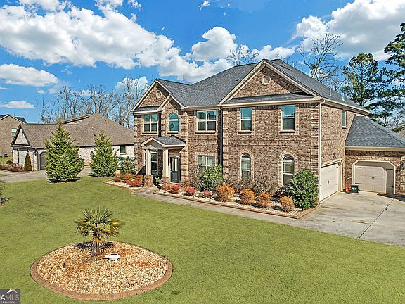 2nd image of 4580 Cloister Cir
