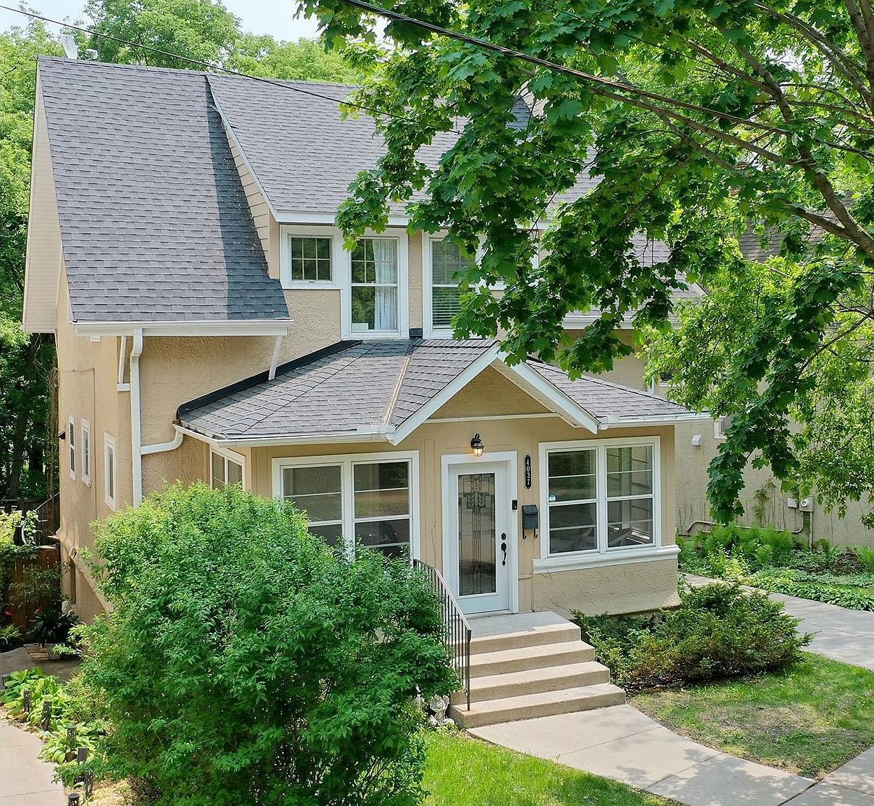 4037 Queen Ave S, Minneapolis, MN 55410 Zillow