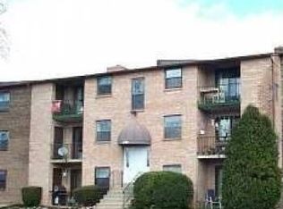 1719 Valley Dr, West Chester, PA 19382