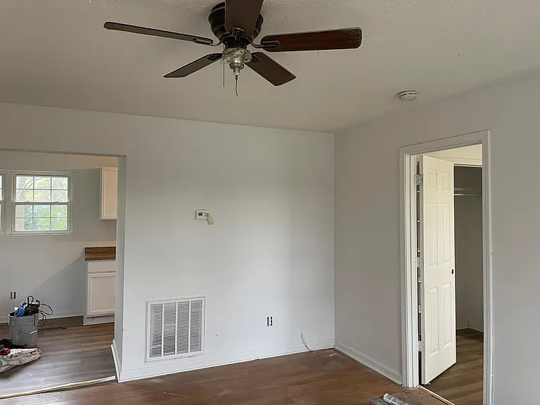 37 Coweta St — Photo 9
