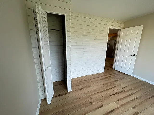 213 Columbus Dr — Photo 11