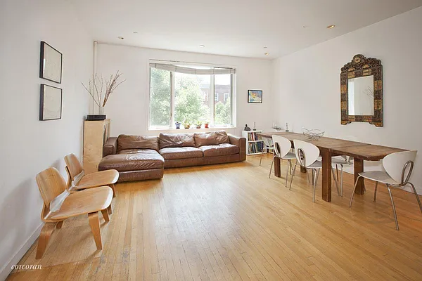 Rented by Corcoran | media 23