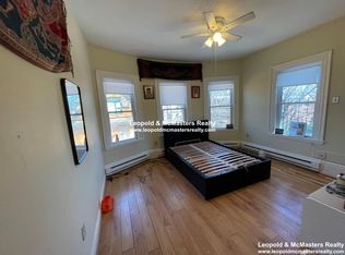 592 Cambridge St #21U, Allston, MA 02134