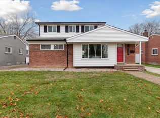 1225 Woodlawn Ave, Royal Oak, MI
