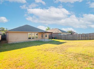 1424 Oak Hollow Ln, Anna, TX 75409