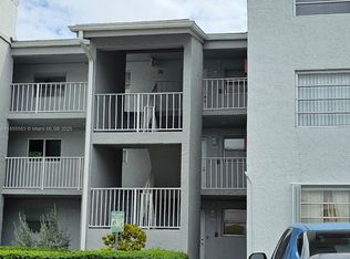 8475 SW 156th Ct APT 321, Miami, FL 33193