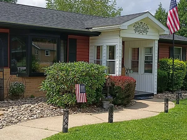 118 Teaberry Rd, Saint Marys, PA 15857