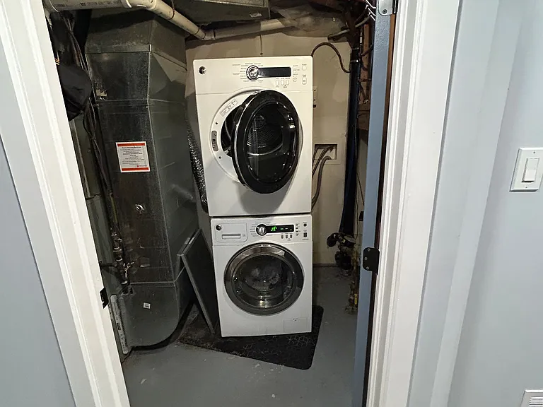 26 Ellie Dr #BASEMENT — Photo 9