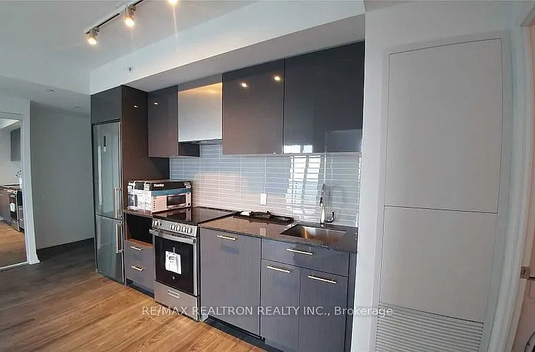 251 Jarvis St #4013 — Photo 5