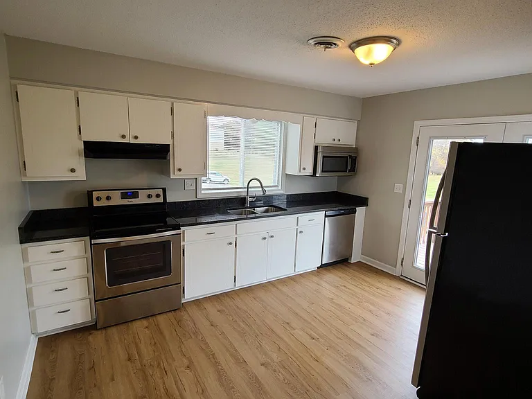 278 S Pickens Bridge Rd #2 — Photo 3