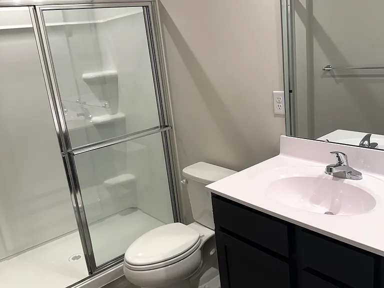 303 Lorraine Dr — Photo 11
