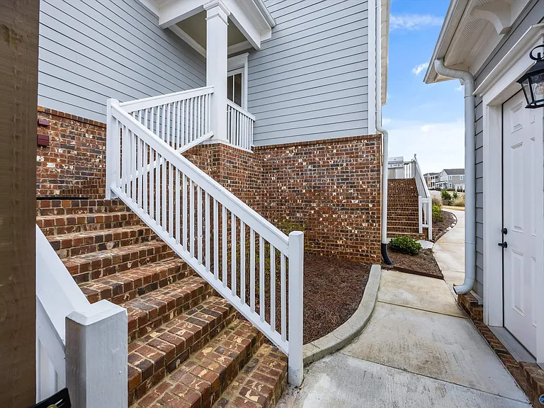 125 Bienville St — Photo 38