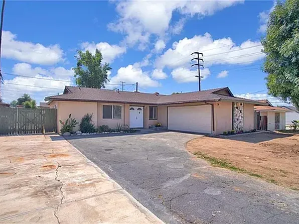 1080 Massachusetts Ave, Riverside, CA 92507