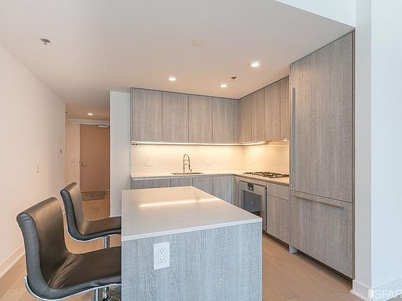 2nd image of 318 Main St Unit 2C