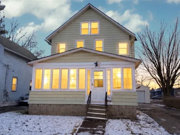 294 16th St, Elyria, OH 44035