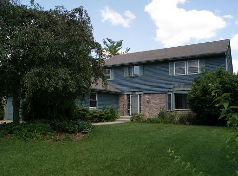 1st image of 5818 Creekside Ln