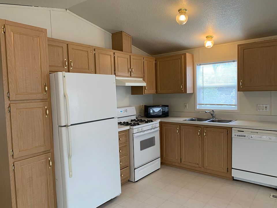 3654 Moorland Ave, Santa Rosa, CA 95407 Zillow