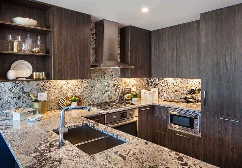 1st image of 598 W Chicago Ave #2002