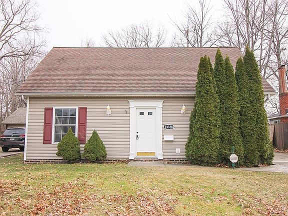 3rd image of 23338 Williams Ave