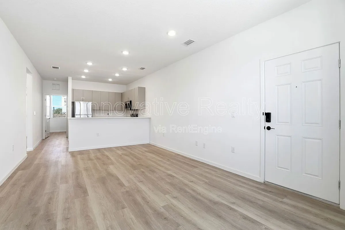 Building Photo - 3085 Soldier City Way #201