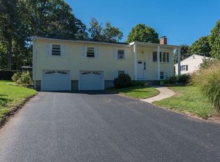 87 Vermont Ave, Cumberland, RI 02864