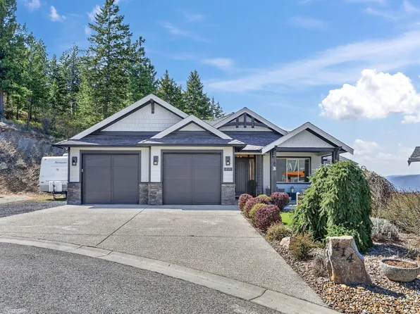 414 Prestwick St, Kelowna, BC V1P 1T1