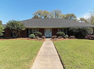 1705 Timberly Rd E, Mobile, AL 36609