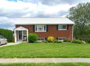 7107 Healy Dr, Springfield, VA 22150