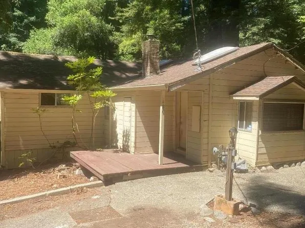 120 Riverside Dr, Boulder Creek, CA 95006