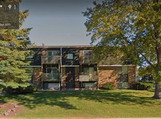 4307 Cheyenne Ave APT 1, Davenport, IA 52806