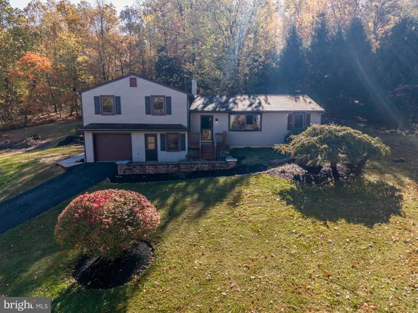 148 Quaker Hill Rd, Morgantown, PA 19543