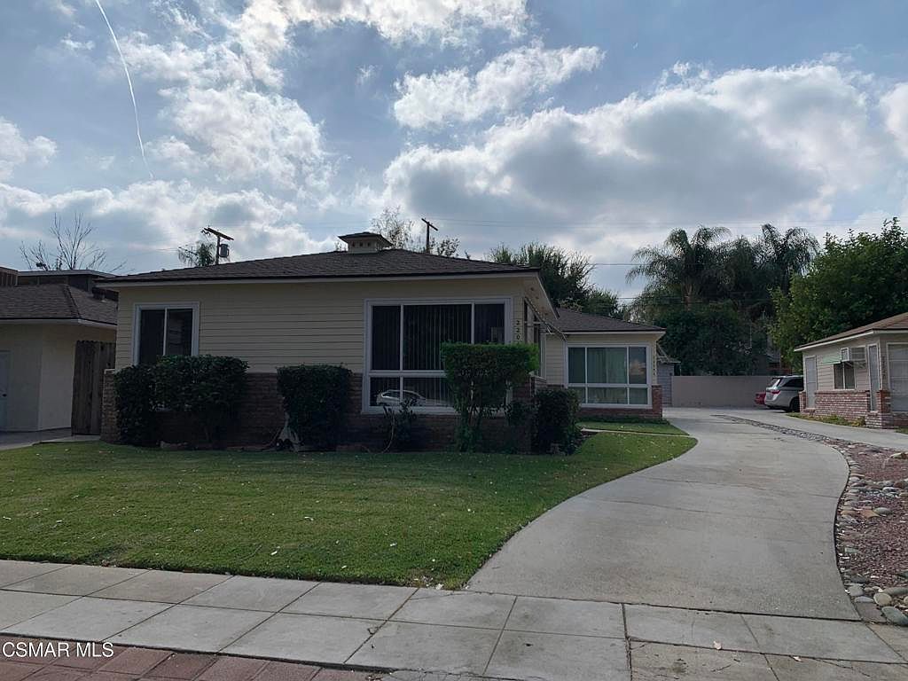 22044 Costanso St, Woodland Hills, CA 91364 MLS 224000705 Zillow