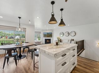 984 Uri Ln APT 3, Midway, UT 84049