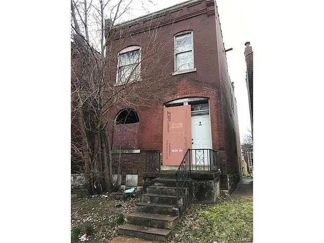 3414 Winnebago St photo 1