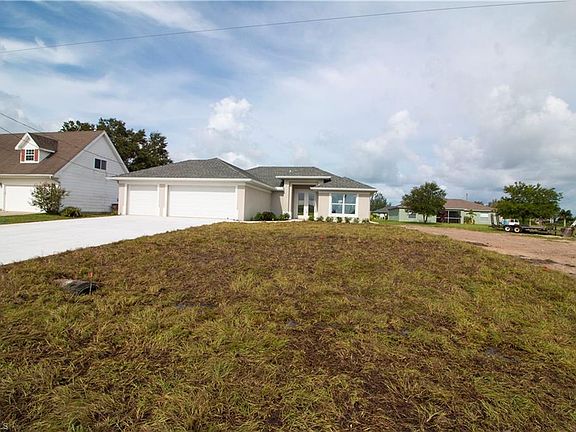 2nd image of 2108 NW Juanita Pl