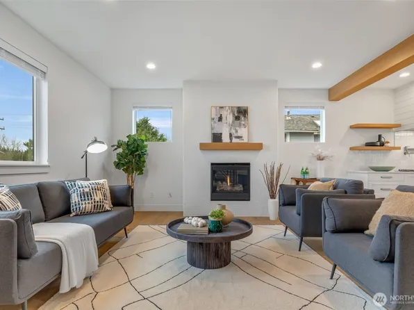 6738 21st Avenue SW, Seattle, WA 98106