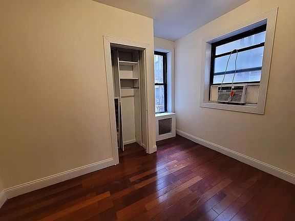 4th image of 533 3rd Ave #4V